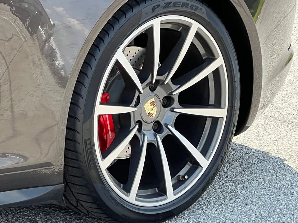 2013 Porsche 991 Carrera 4S - Image 14 of 31