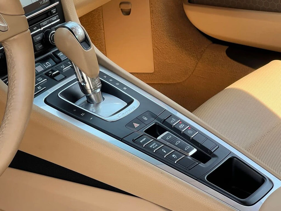 2013 Porsche 991 Carrera 4S - Image 27 of 31