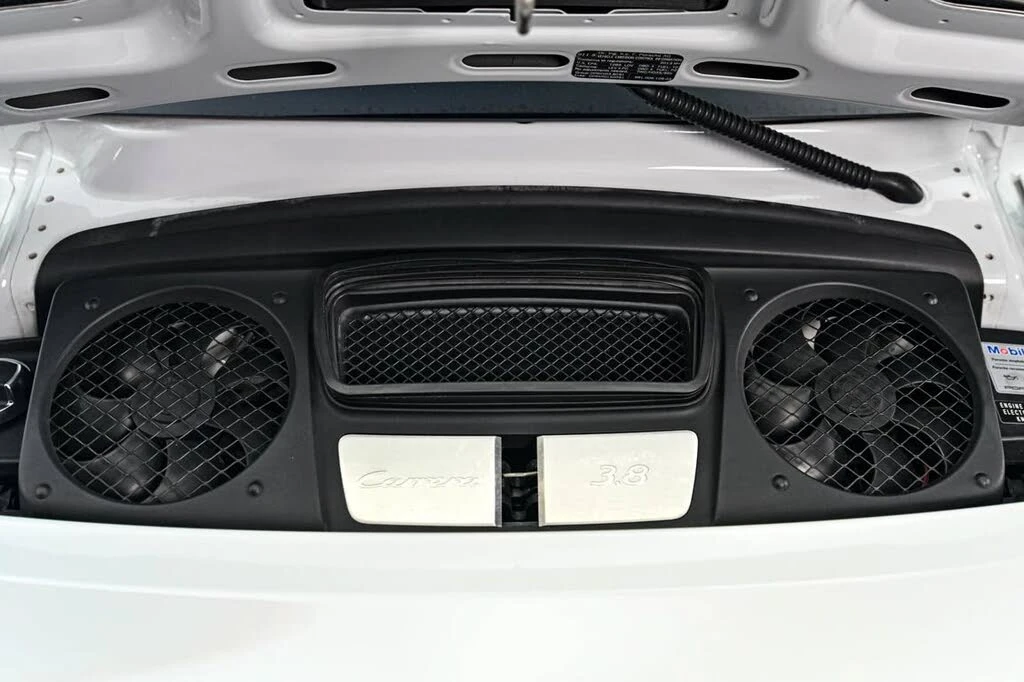 2013 Porsche 991 Carrera 4S - Image 21 of 25
