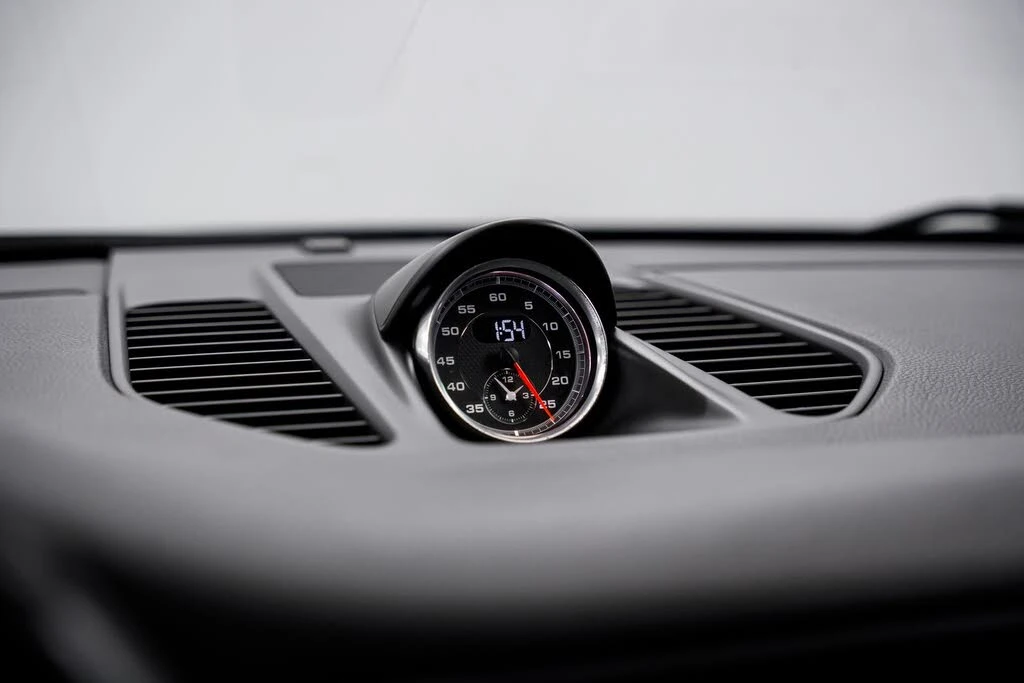 2013 Porsche 991 Carrera 4S - Image 12 of 31