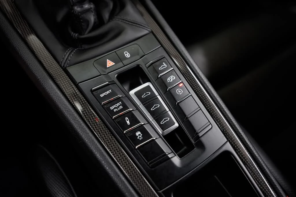 2013 Porsche 991 Carrera 4S - Image 15 of 31
