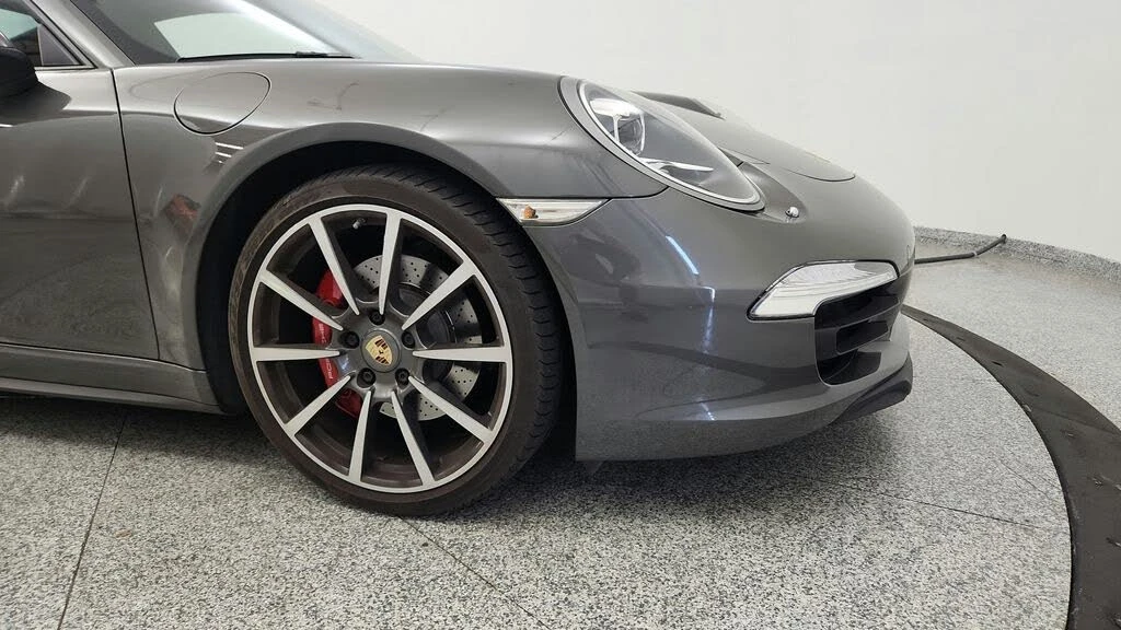 2013 Porsche 991 Carrera 4S - Image 24 of 31