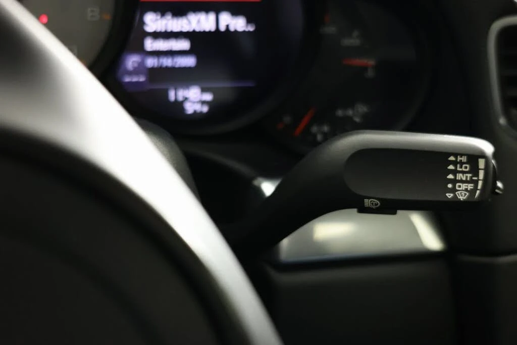 2013 Porsche 991 Carrera 4S - Image 25 of 31