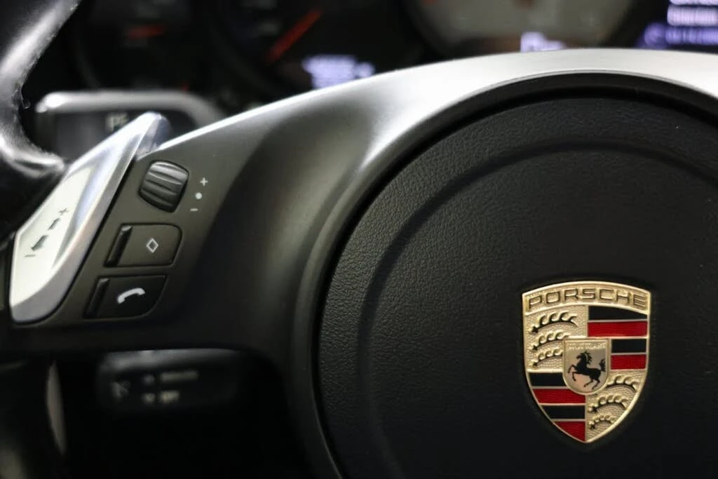 2013 Porsche 991 Carrera 4S - Image 26 of 31