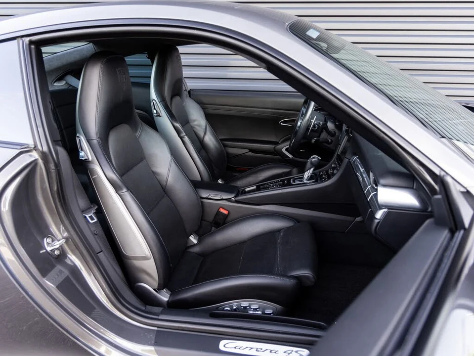 2013 Porsche 991 Carrera 4S - Image 29 of 31