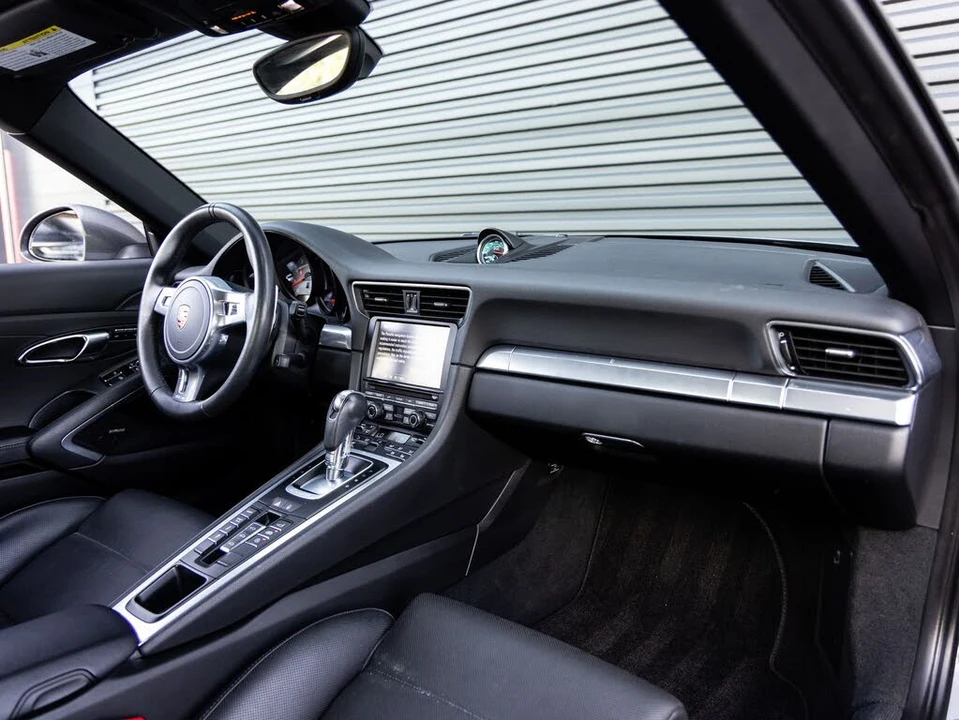 2013 Porsche 991 Carrera 4S - Image 31 of 31