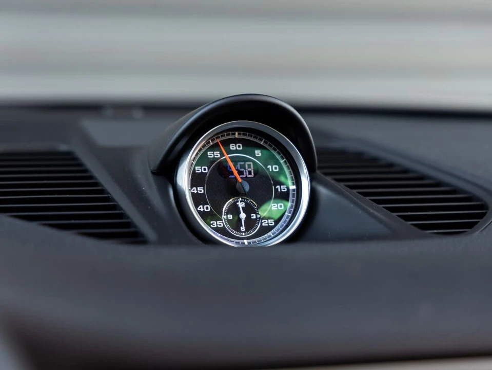 2013 Porsche 991 Carrera 4S - Image 16 of 31