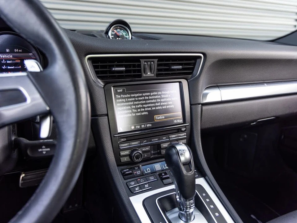 2013 Porsche 991 Carrera 4S - Image 15 of 31