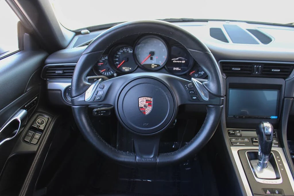 2013 Porsche 991 Carrera 4S - Image 21 of 31