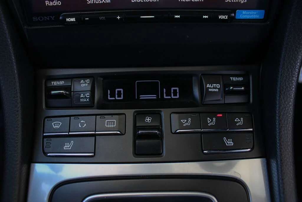 2013 Porsche 991 Carrera 4S - Image 29 of 31