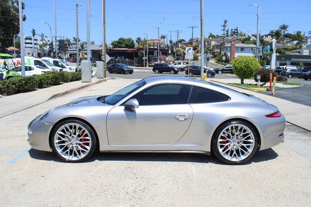 2013 Porsche 991 Carrera 4S - Image 2 of 31