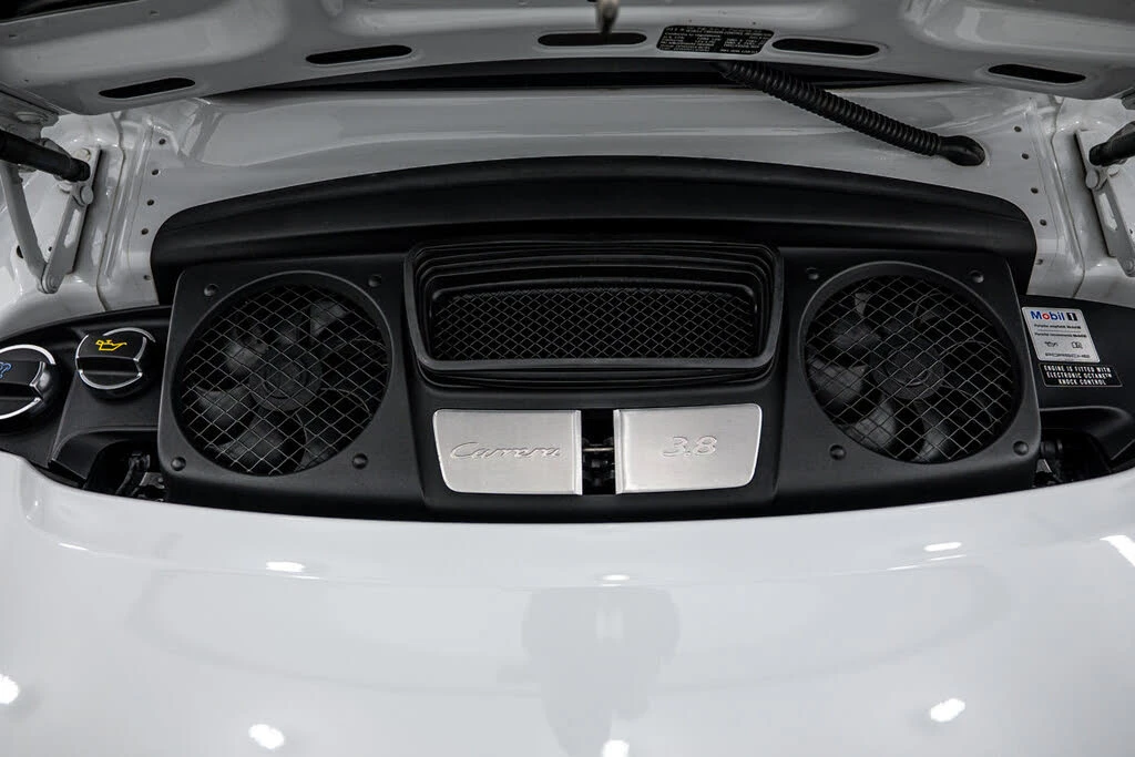 2013 Porsche 991 Carrera 4S - Image 25 of 26