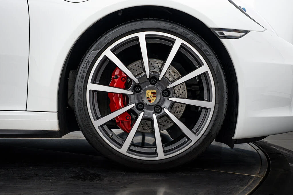 2013 Porsche 991 Carrera 4S - Image 11 of 26