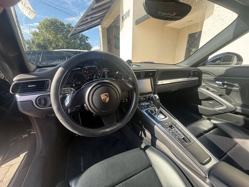 2013 Porsche 991 Carrera 4S - Image 10 of 13