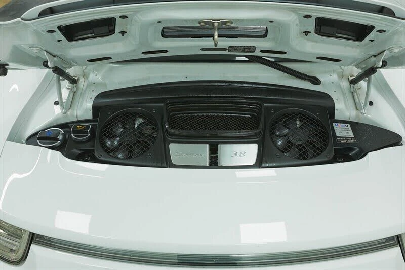 2013 Porsche 991 Carrera 4S - Image 21 of 31