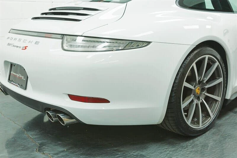 2013 Porsche 991 Carrera 4S - Image 22 of 31
