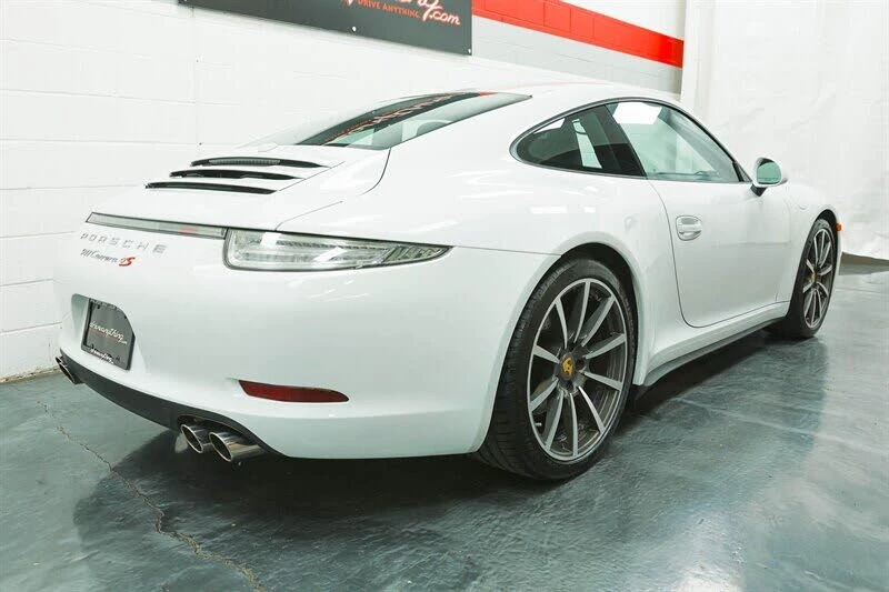 2013 Porsche 991 Carrera 4S - Image 24 of 31