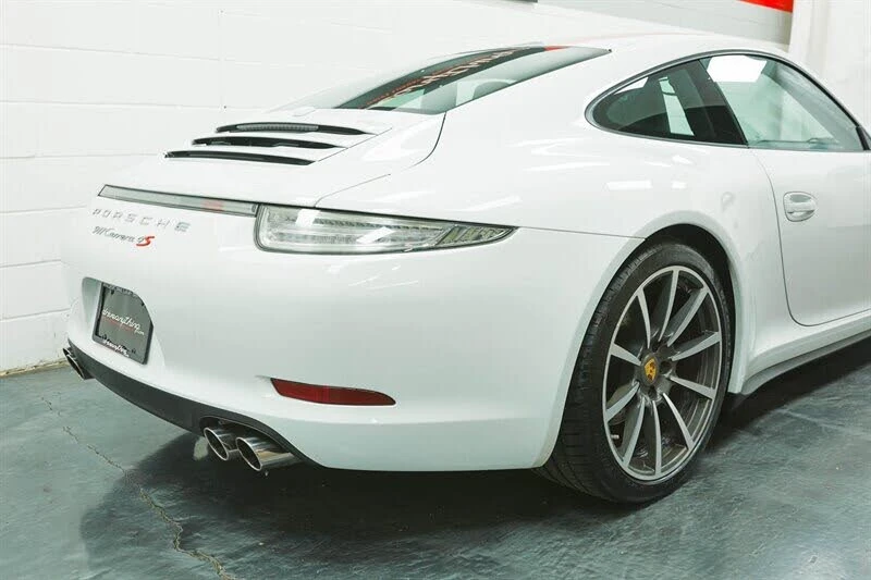2013 Porsche 991 Carrera 4S - Image 23 of 31