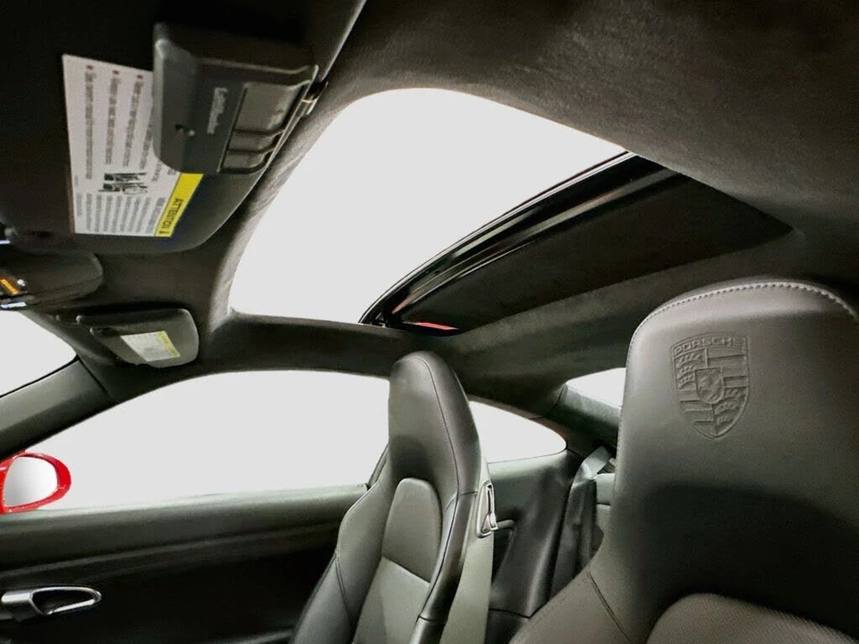 2013 Porsche 991 Carrera 4S - Image 21 of 31