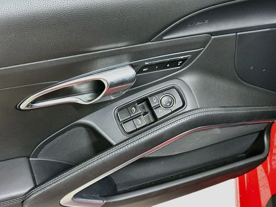 2013 Porsche 991 Carrera 4S - Image 18 of 31