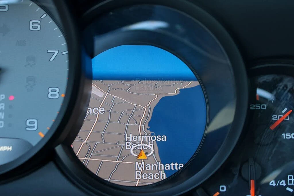 2013 Porsche 991 Carrera 4S - Image 26 of 31