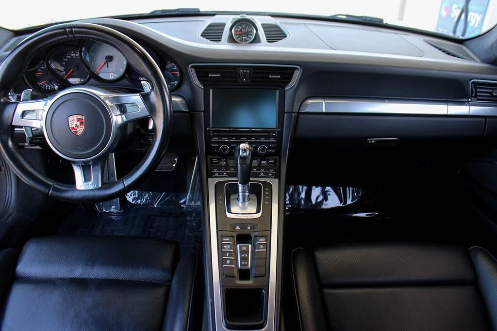 2013 Porsche 991 Carrera 4S - Image 13 of 31