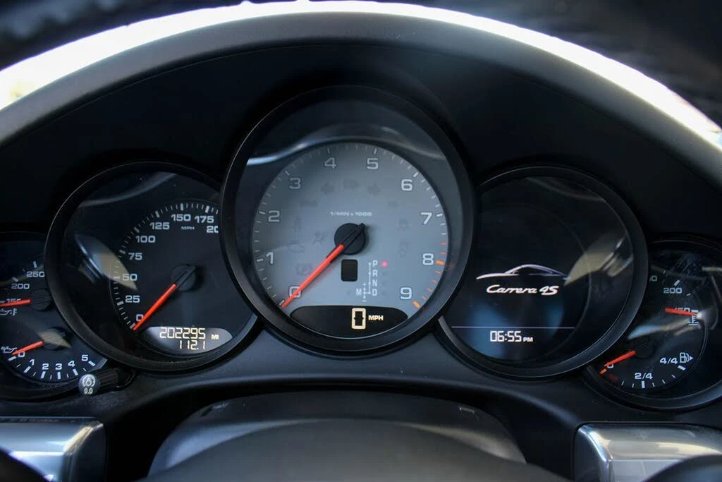 2013 Porsche 991 Carrera 4S - Image 23 of 31