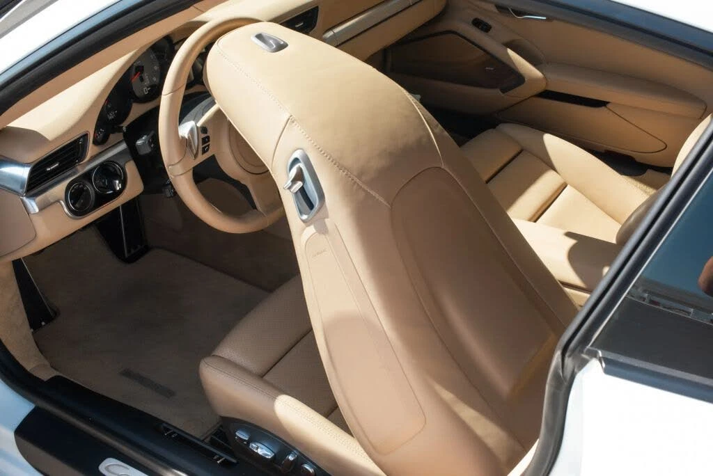 2013 Porsche 991 Carrera 4S - Image 19 of 31