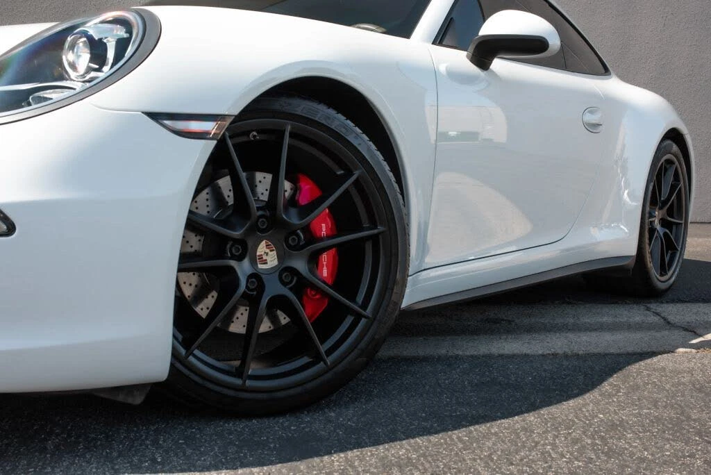 2013 Porsche 991 Carrera 4S - Image 29 of 31