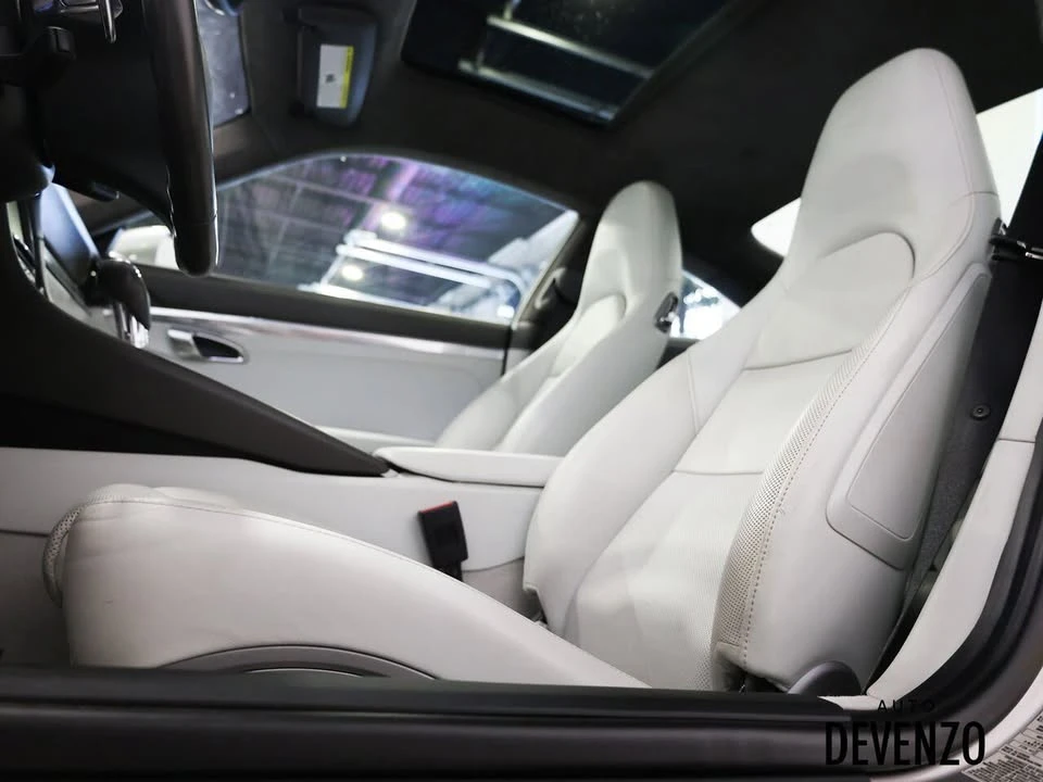 2013 Porsche 991 Carrera 4S - Image 11 of 16