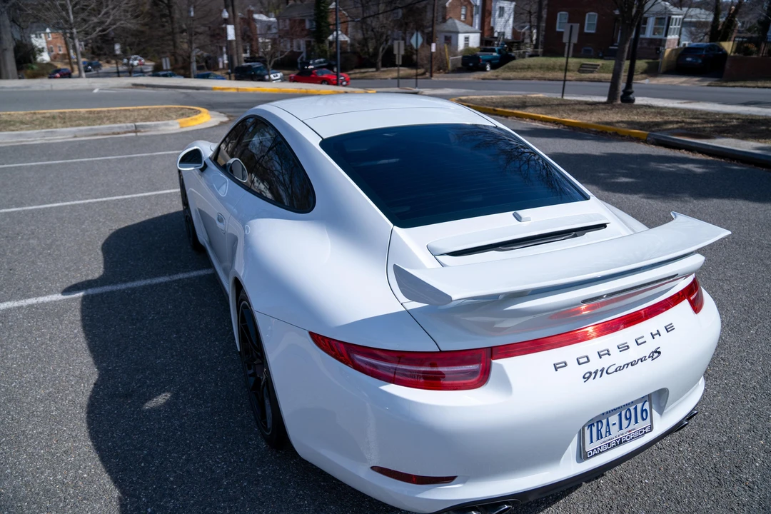 2013 Porsche 991 Carrera 4S - Image 15 of 31