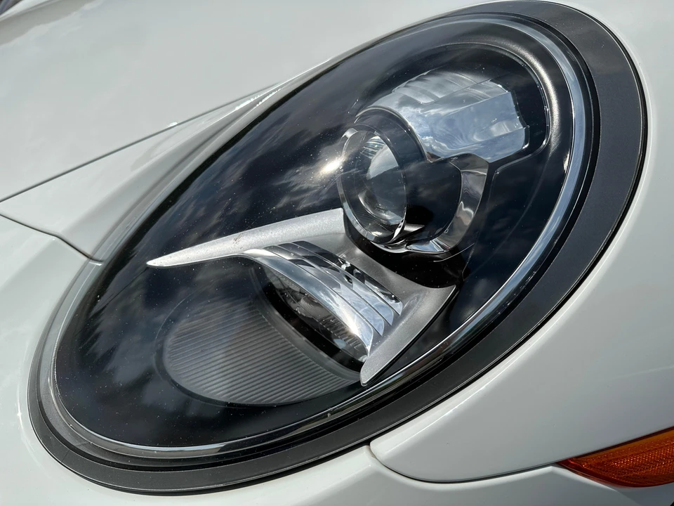 2013 Porsche 991 Carrera 4S - Image 29 of 31