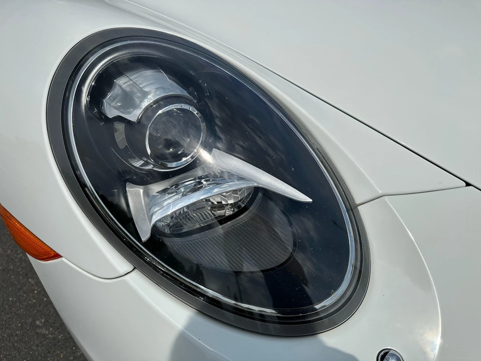 2013 Porsche 991 Carrera 4S - Image 24 of 31
