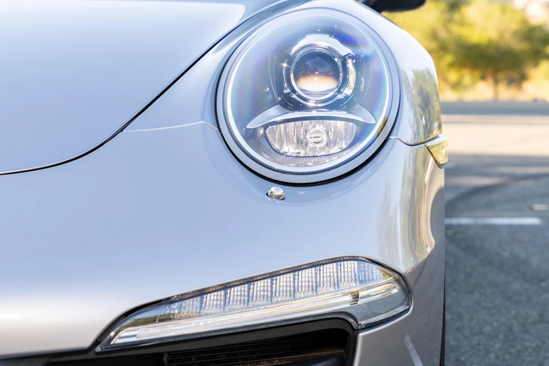 2013 Porsche 991 Carrera 4S - Image 16 of 31
