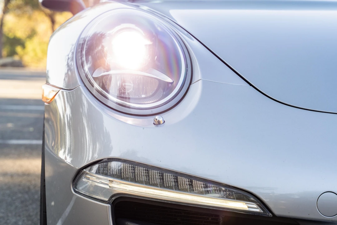 2013 Porsche 991 Carrera 4S - Image 12 of 31