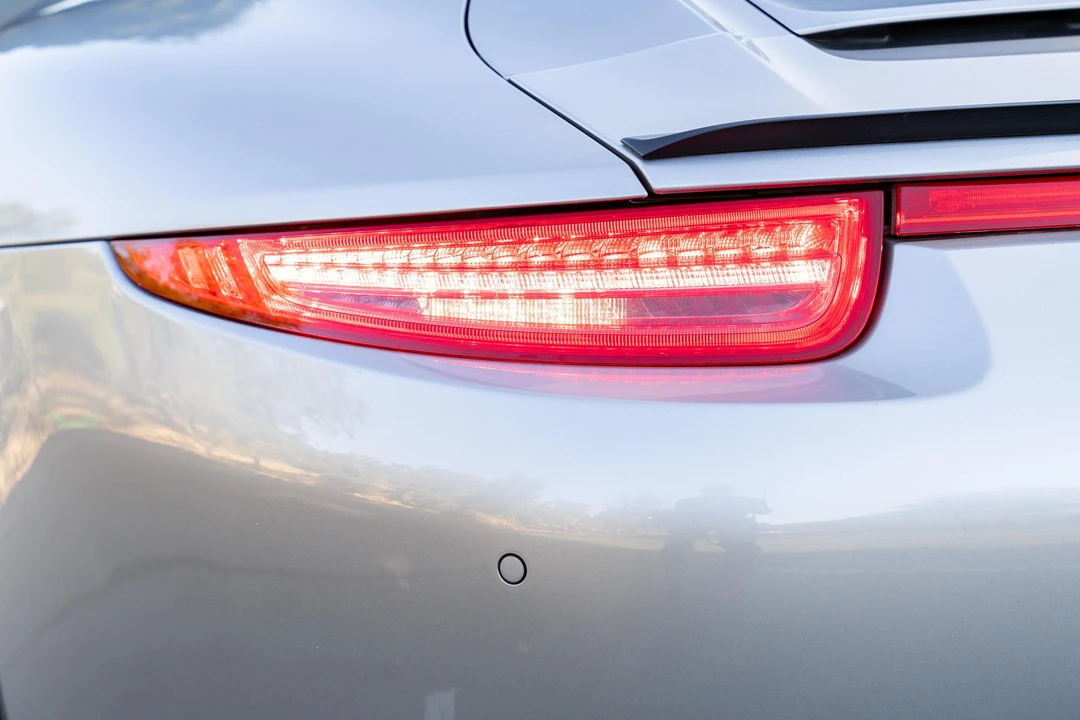 2013 Porsche 991 Carrera 4S - Image 29 of 31