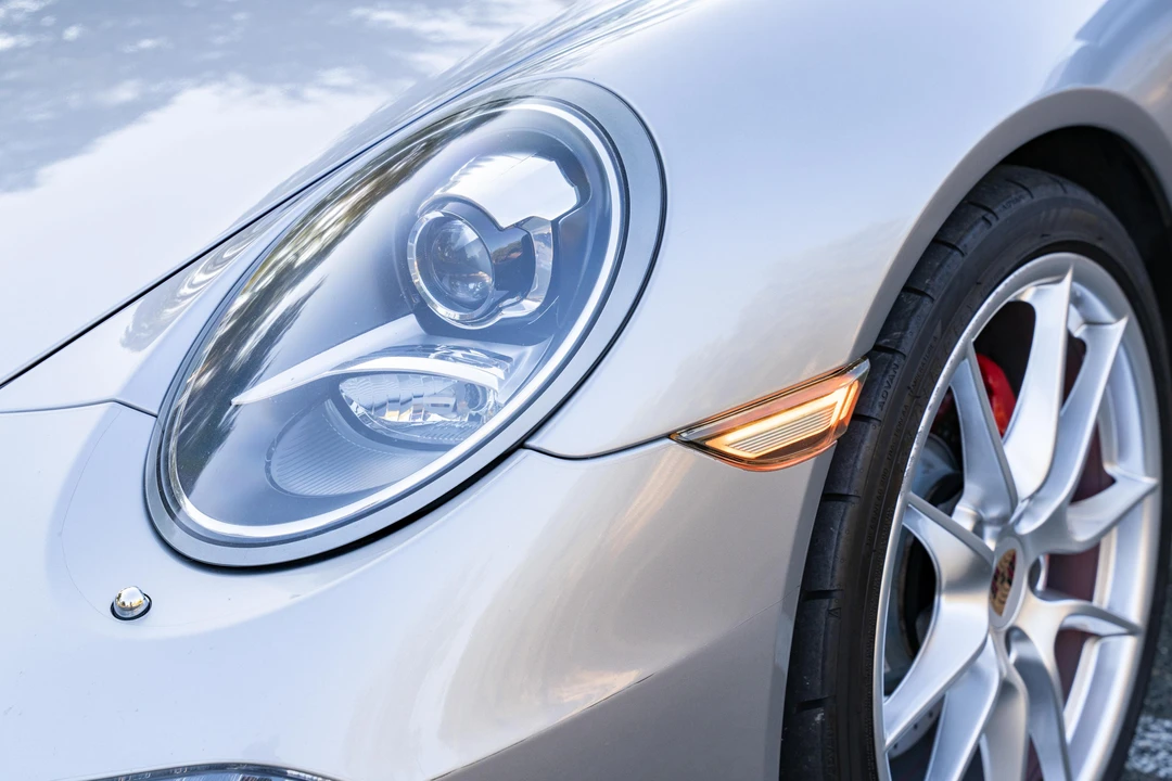 2013 Porsche 991 Carrera 4S - Image 19 of 31