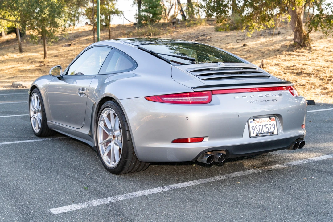 2013 Porsche 991 Carrera 4S - Image 7 of 31