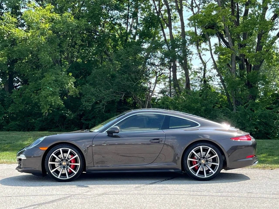 2013 Porsche 991 Carrera 4S - Image 2 of 5