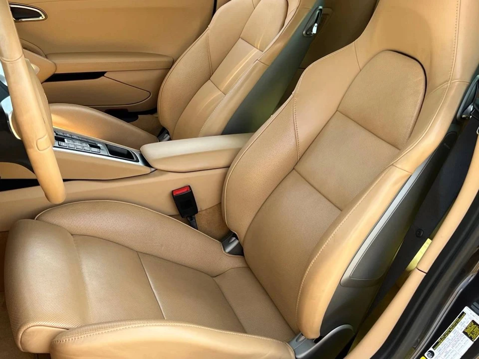 2013 Porsche 991 Carrera 4S - Image 5 of 5