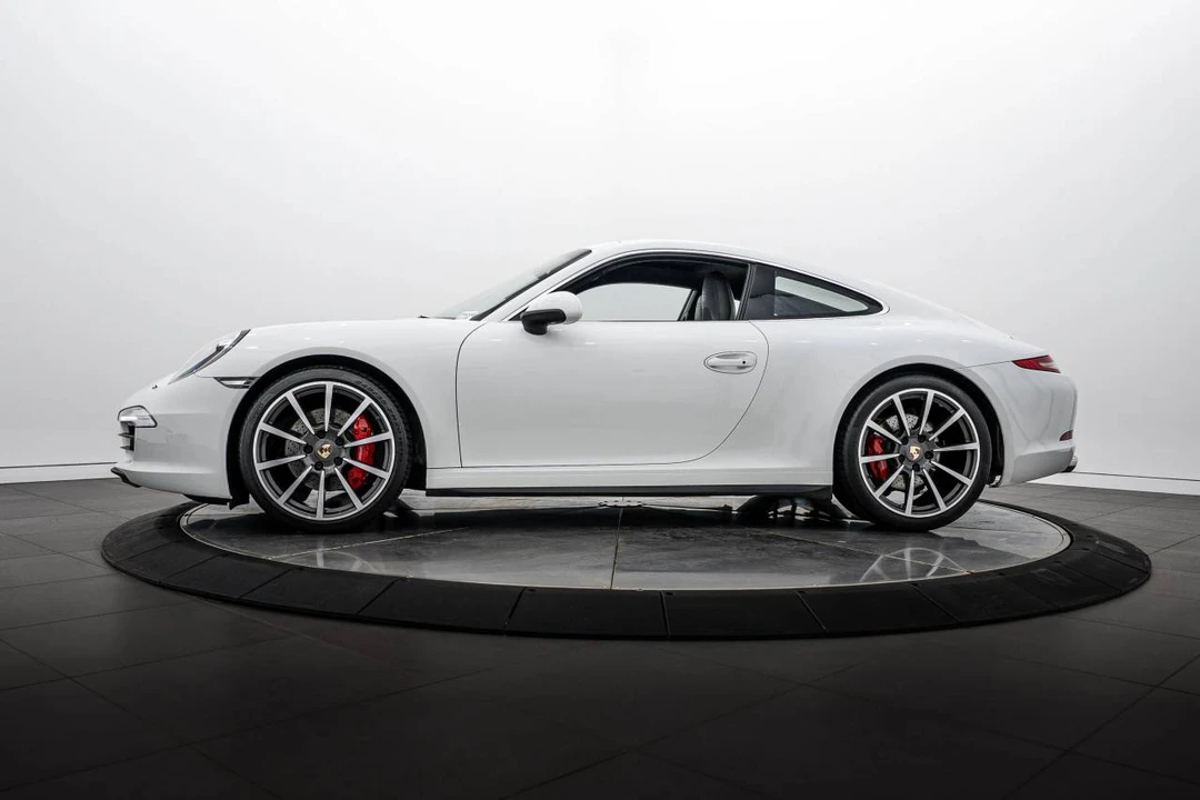 2013 Porsche 991 Carrera 4S - Image 2 of 5