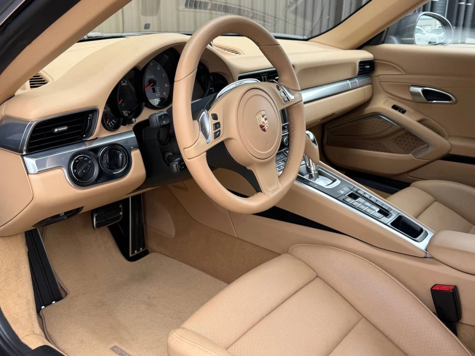2013 Porsche 991 Carrera 4S - Image 4 of 5