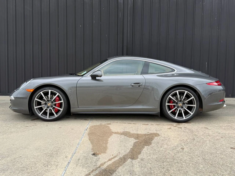 2013 Porsche 991 Carrera 4S - Image 2 of 5