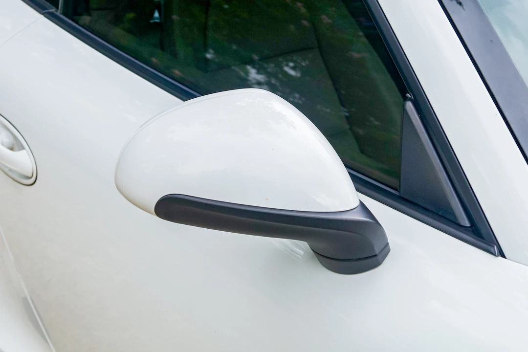 2013 Porsche 991 Carrera 4S - Image 16 of 31