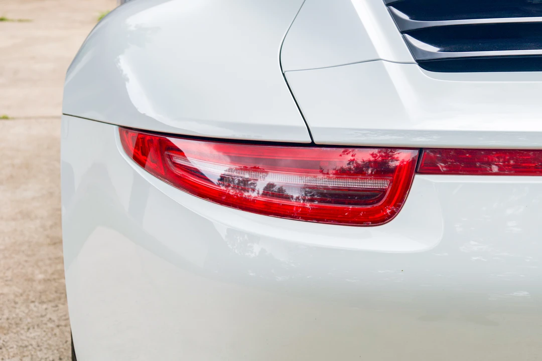2013 Porsche 991 Carrera 4S - Image 14 of 31