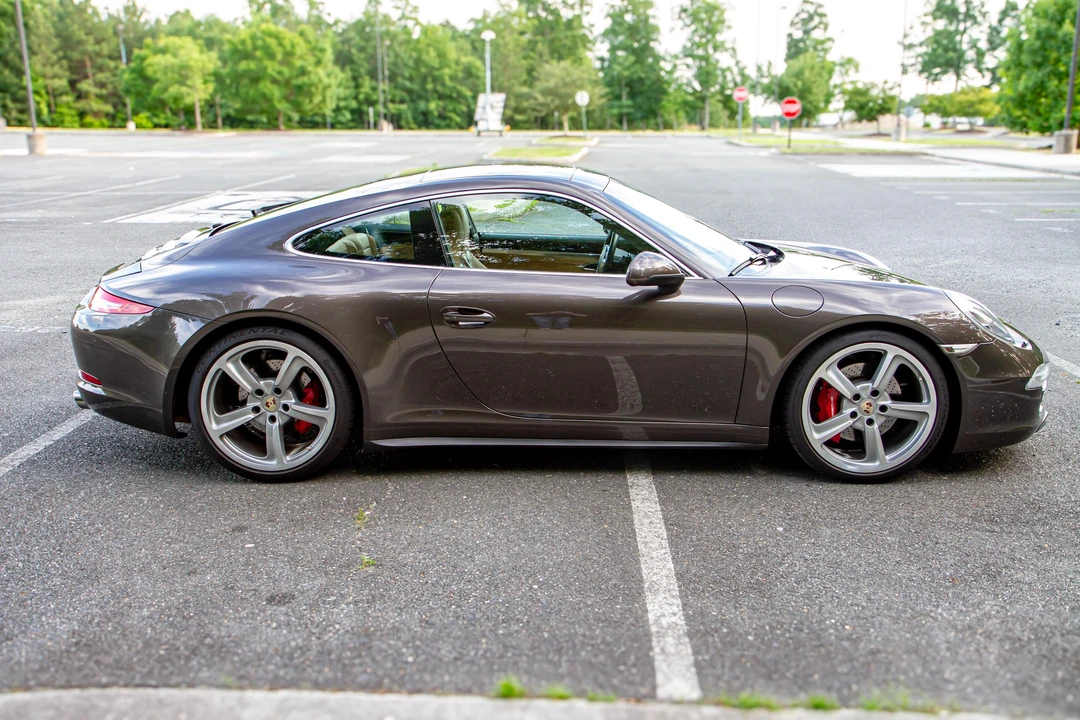 2013 Porsche 991 Carrera 4S - Image 18 of 31