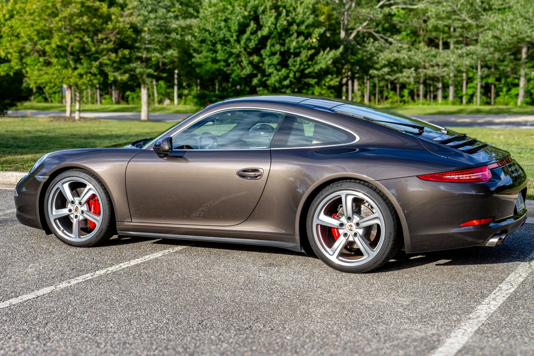 2013 Porsche 991 Carrera 4S - Image 25 of 31