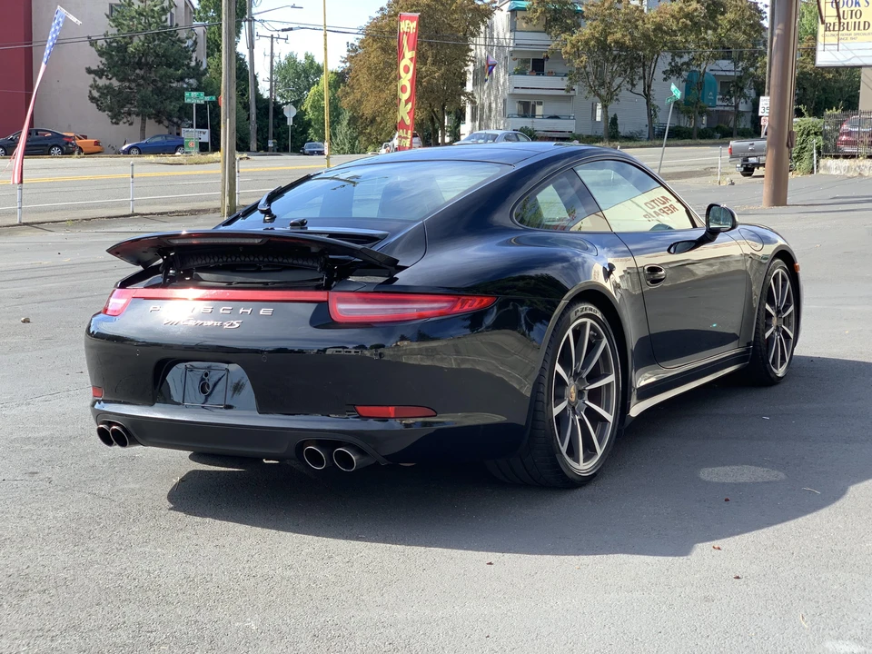 2013 Porsche 991 Carrera 4S - Image 16 of 31