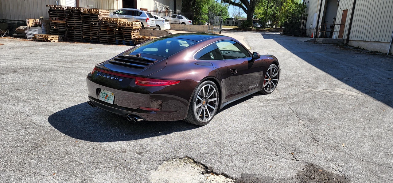 2013 Porsche 991 Carrera 4S - Image 26 of 31