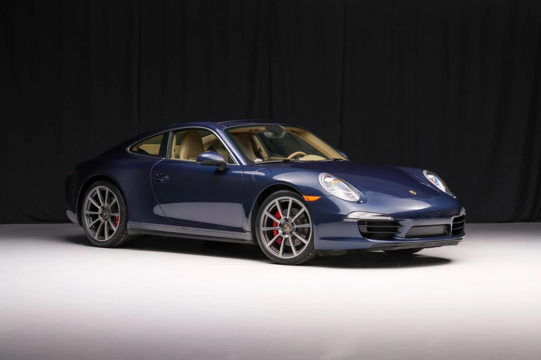 2013 Porsche 991 Carrera 4S - Image 9 of 31